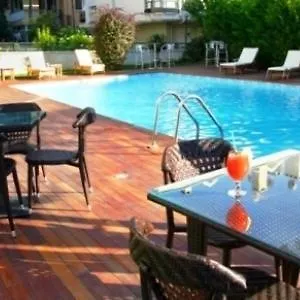Island 2* İstanbul